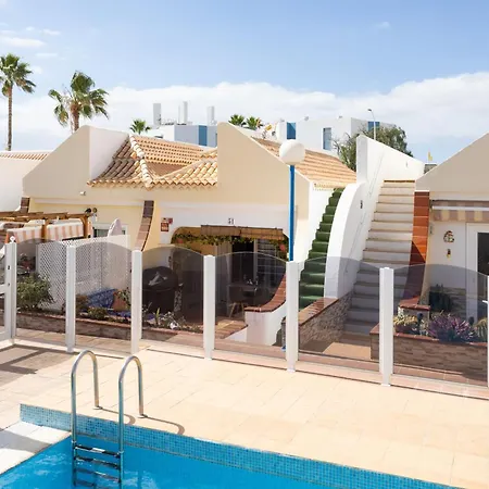 Apartman Townhouse Casa .terrace And Pool *